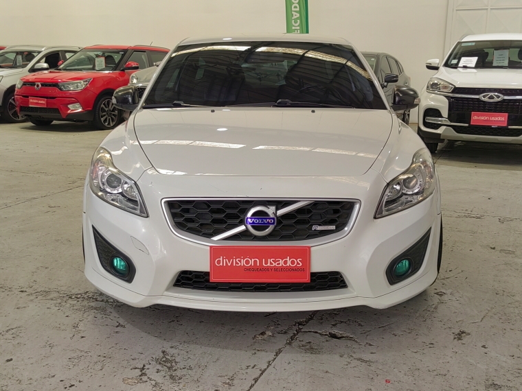 Volvo C30 C30 2.0 T4 Mec R-design 2013 Usado en Rosselot Usados