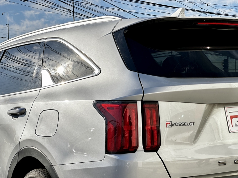 Kia Sorento Sorento Ex 2.5 Aut 2021 Usado en Rosselot Usados