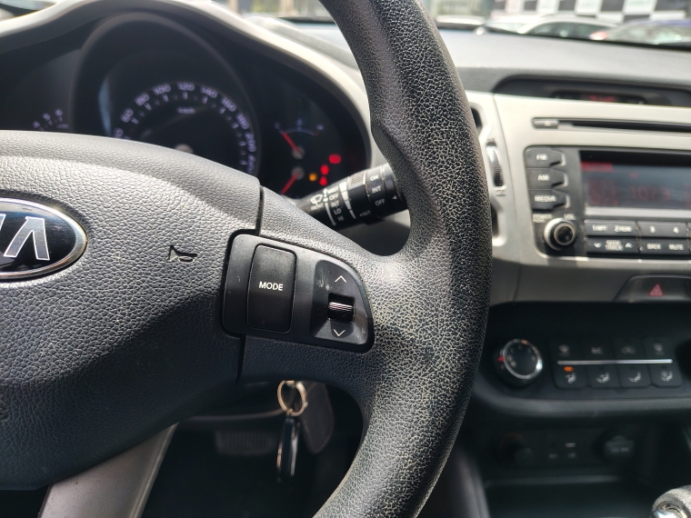 Kia Sportage Sportage Lx 2.0 Gsl 6at Ac 4x2 Euro V - 1550 2015 Usado en Rosselot Usados