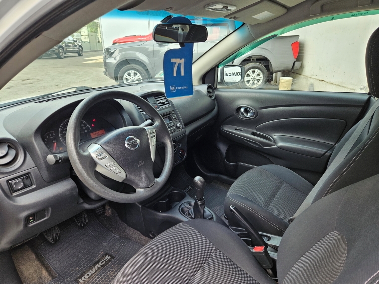 Nissan Versa 1.6 Sense  Mt 2015 Usado  Usado en Kovacs Usados