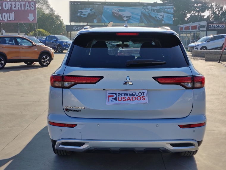 Mitsubishi Outlander New Outlander 4x2 At Glx 2.5 Mn Euro 6b 2024 Usado en Rosselot Usados