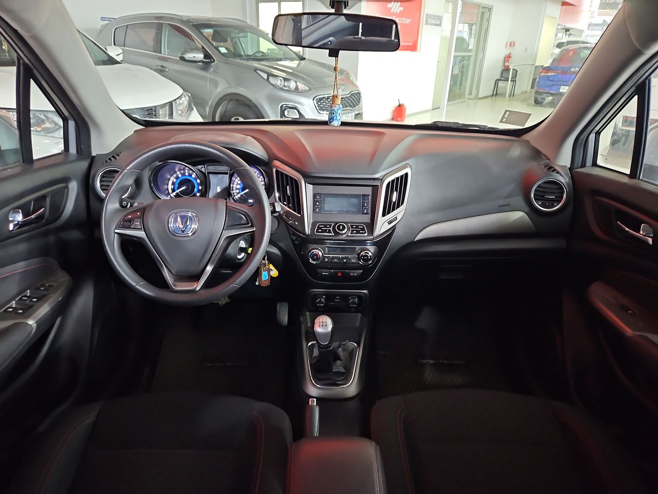 Changan Cs15 Cs15 Hatch Back 1.5 2023 Usado en Usados de Primera - Sergio Escobar