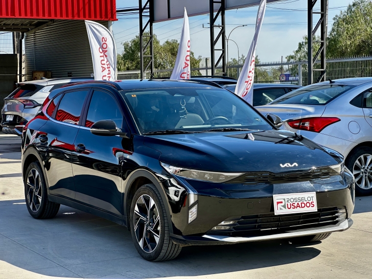 Kia K3 K3 Cross Ex 1.6l 6mt Full - 2369 2025 Usado en Rosselot Usados