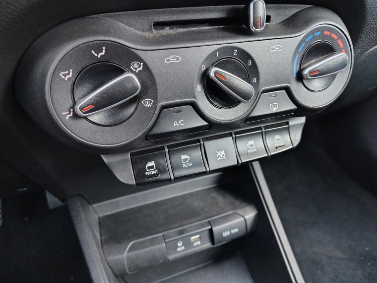 Kia Soluto 1.4 Lx Mt 2024 Usado  Usado en Kovacs Usados