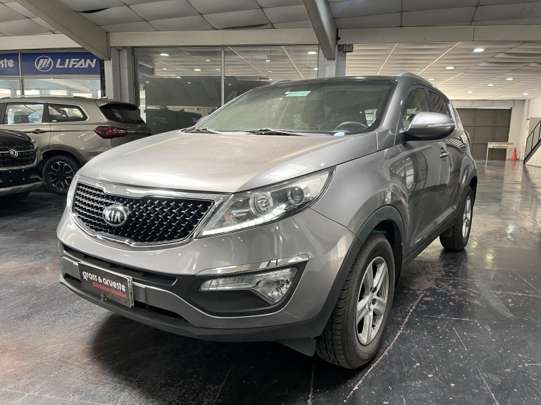 Kia Ex 2.0l Gsl Aut 2wd Special Pack 2016  Usado en Grass & Arueste