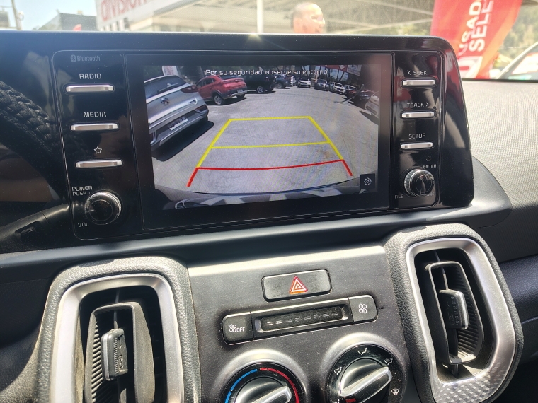 Kia Sonet Sonet Ex 1.5l 6mt 4x2 - 2110 2021 Usado en Rosselot Usados