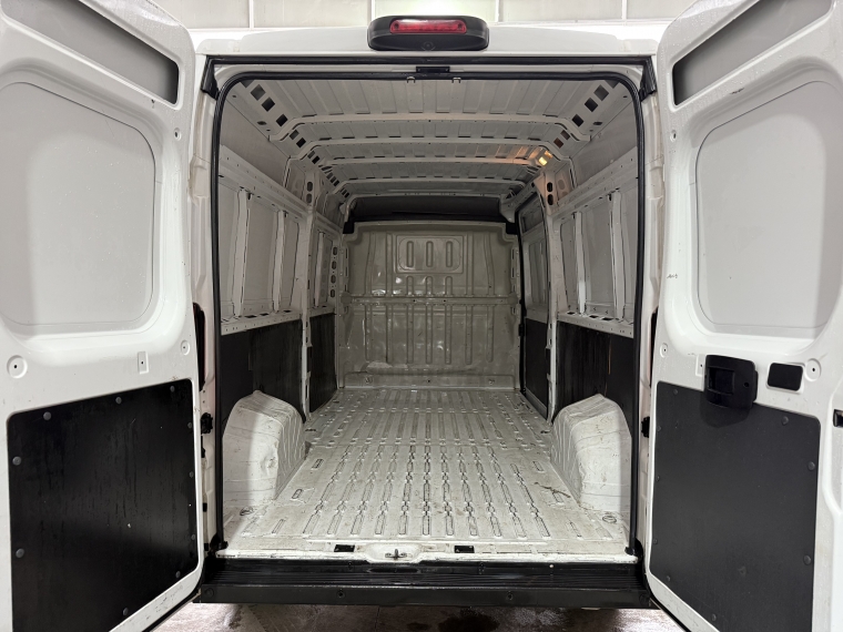 Peugeot Boxer L3 H2  2022 Usado  Usado en Webautos.cl
