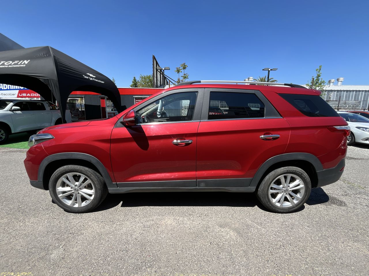 Dfsk 560 Suv 560 4x2 1.8 2024 Usado en Usados de Primera - Sergio Escobar