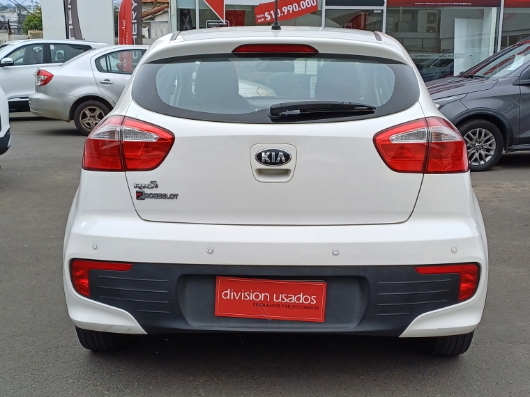 Kia Rio 5 Rio 5 Ex 1.4 2016 Usado en Rosselot Usados