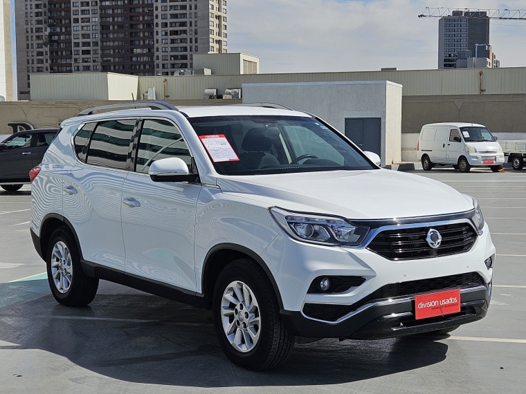 Ssangyong Rexton New Rexton 2.0 At 4x2 - Yrx111 Euro Vi 2019 Usado en Rosselot Usados