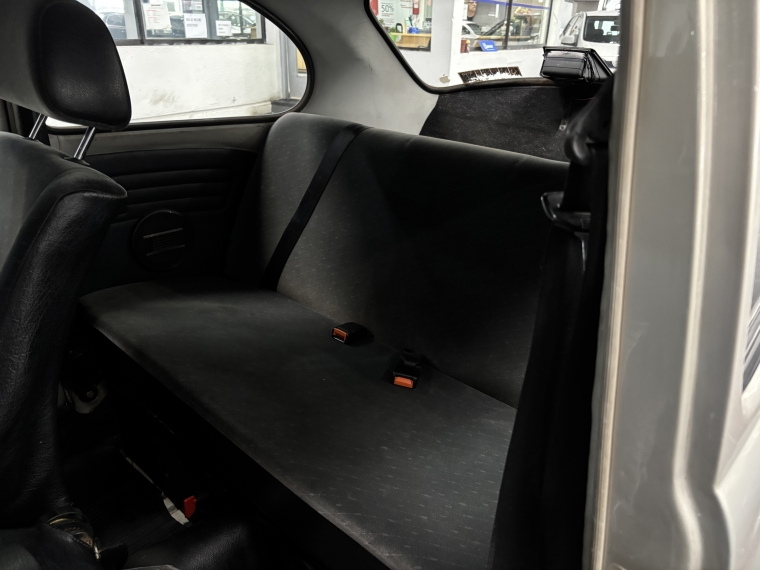 Volkswagen Escarabajo 1.6l 4mt  1998  Usado en Grass & Arueste