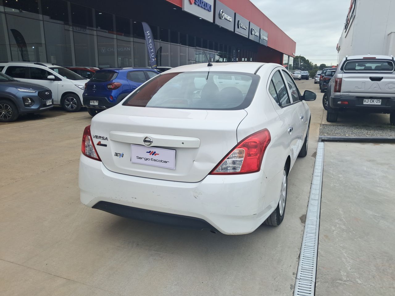 Nissan Versa Versa Sedan 1.6 2020 Usado en Usados de Primera - Sergio Escobar