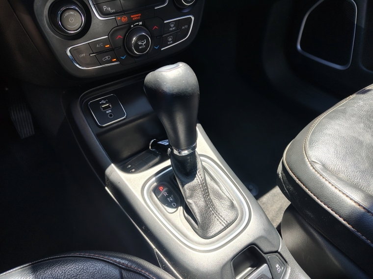 Jeep Compass Compass Longitude 2.4 At 2021 Usado en Rosselot Usados