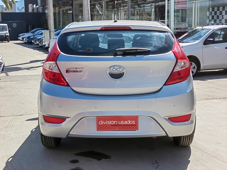 Hyundai Accent Accent Rb Hb Gls Full 1.6 Aut 2014 Usado en Rosselot Usados