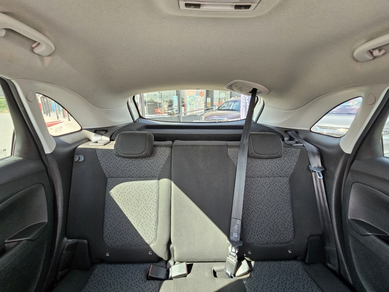 SsangYong Musso — foto 15 de 24