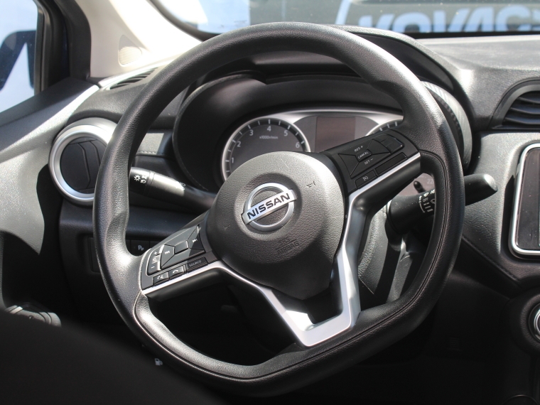 Nissan Versa 1.6 Sense  Mt 2023 Usado  Usado en Kovacs Usados