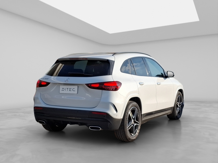 Mercedes benz Gla 200 1.3 Aut 2024 Usado  Usado en BMW Premium Selection