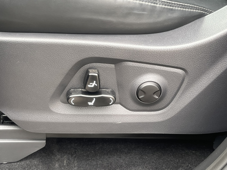 Ssangyong Musso 2.2 Limited Plus At 4x4 Diesel 2023 Usado  Usado en Kovacs Usados