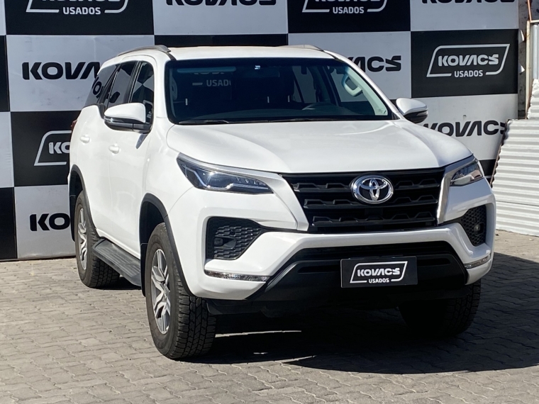Toyota Fortuner Fortuner 4x2 2.7 Aut 2023 Usado  Usado en Kovacs Usados