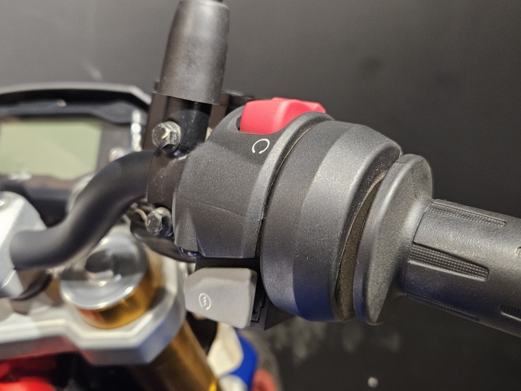 Bmw G 310 r . 2025 Usado en BMW Premium Selection Bmw G 310 r . 2025 Usado en BMW Premium Selection