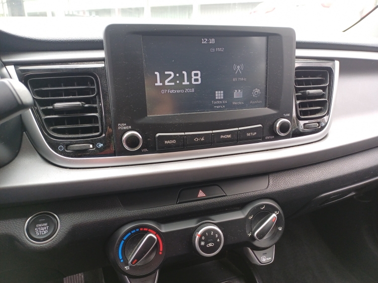 Kia Rio 5 Rio 5 Ex 1.4 2019 Usado en Rosselot Usados