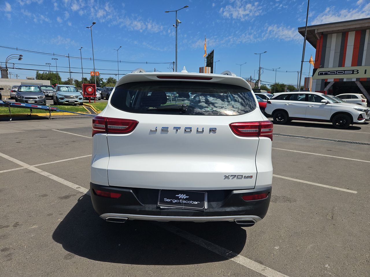 Jetour X70 X70 Gl 1.5 2023 Usado en Usados de Primera - Sergio Escobar