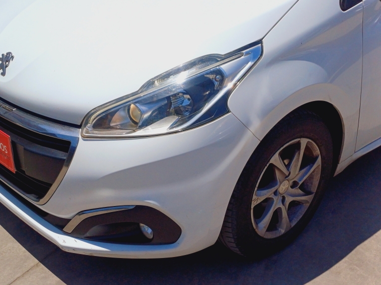 Peugeot 208 208 Active 1.2 2016 Usado en Rosselot Usados