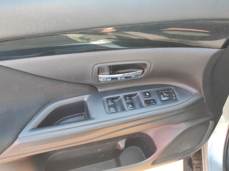 Mitsubishi Outlander Outlander Cvt 2.0 Aut 2019 Usado en Rosselot Usados Mitsubishi Outlander Outlander Cvt 2.0 Aut 2019 Usado en Rosselot Usados