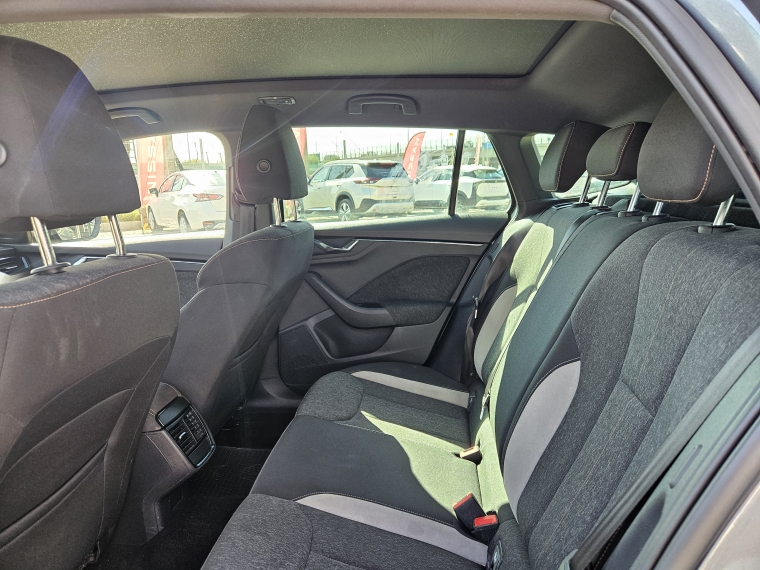 Skoda Scala Tsi Style At 1.5 2023 Usado  Usado en Webautos.cl