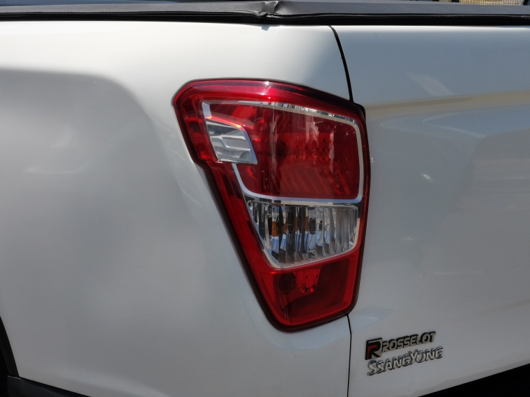 Ssangyong Grand musso Musso Grand 2.2 2024 Usado en Rosselot Usados