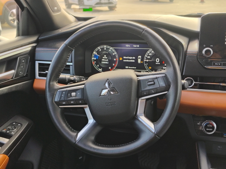 Mitsubishi New outlander Outlander Gls Ltd 4x4 2.5 Aut 2024 Usado en Rosselot Usados