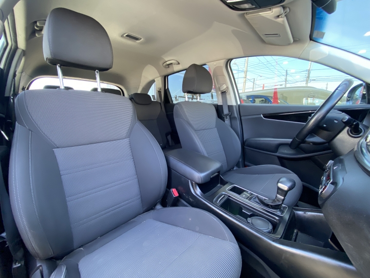 Kia Sorento New Sorento C Ex 2.2l Dsl 8at 2wd 4x2 - 1967 2021 Usado en Rosselot Usados