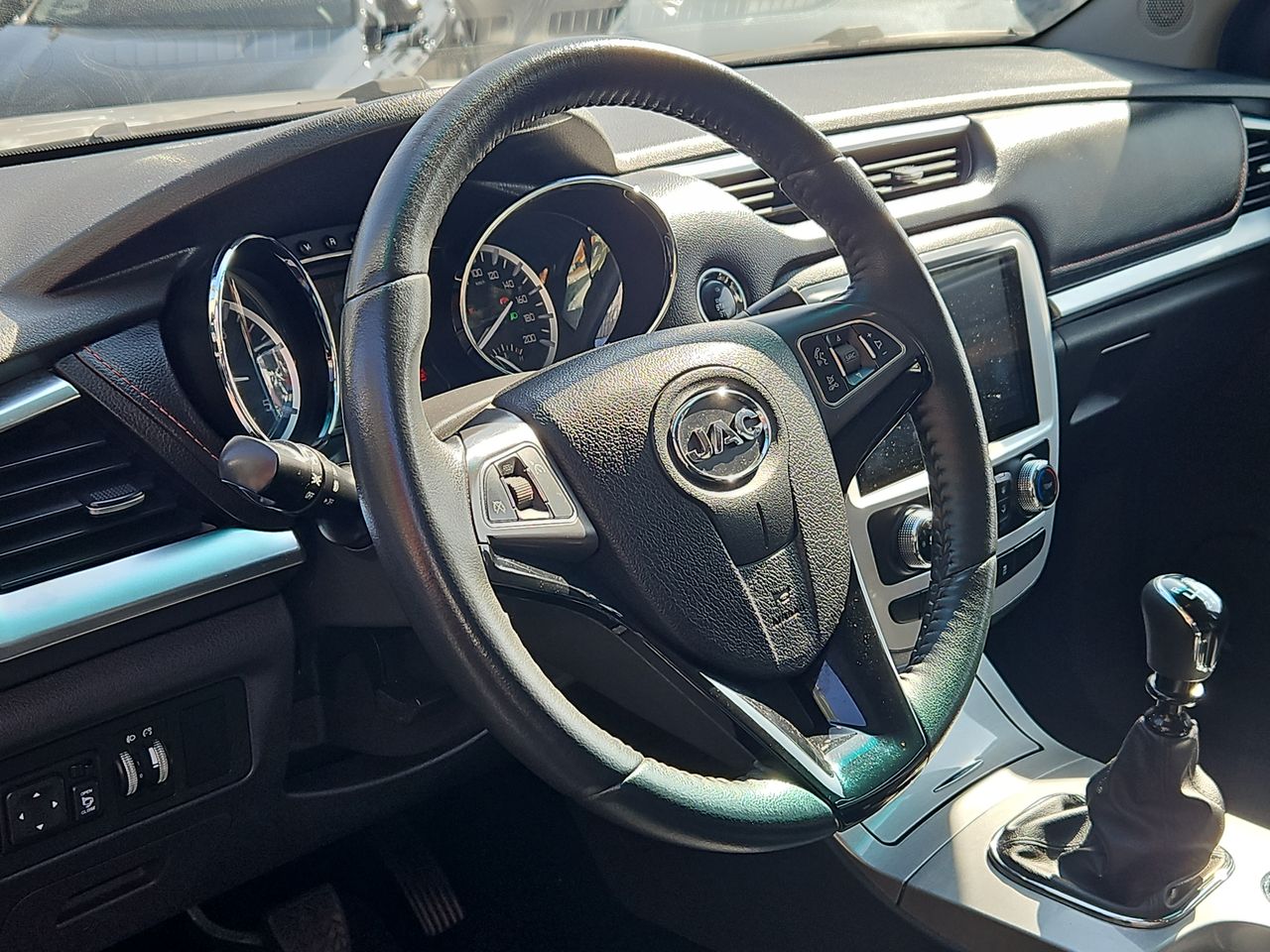 Jac T8 T8 Plus Dcab 2.0 2023 Usado  Usado en Webautos.cl