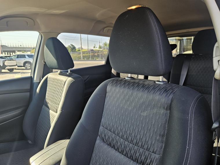 Nissan X-trail Sense At 2.5 2023 Usado  Usado en Kovacs Usados