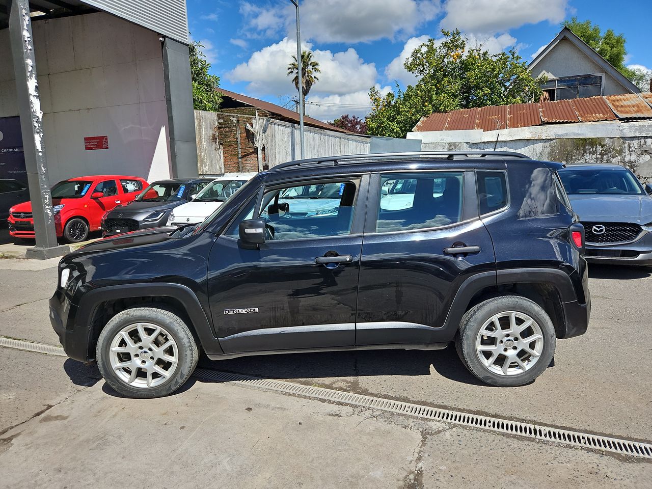 JEEP RENEGADE RENEGADE SPORT LX 1.8 AUT - 2023