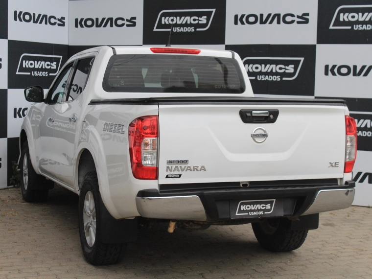 Nissan Np300 Navara Dcab 2.3 2021 Usado  Usado en Kovacs Usados