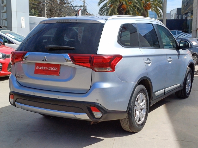 Mitsubishi Outlander Outlander 4x2 At Glx 2.0 2017 Usado en Rosselot Usados