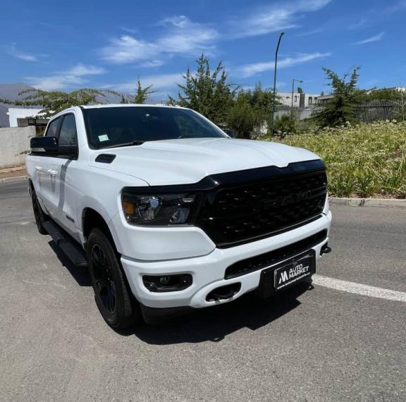 Ram 1500 Big Horn Crew Cab 4x4 3.6 Aut 2023  Usado en Automarket Chile