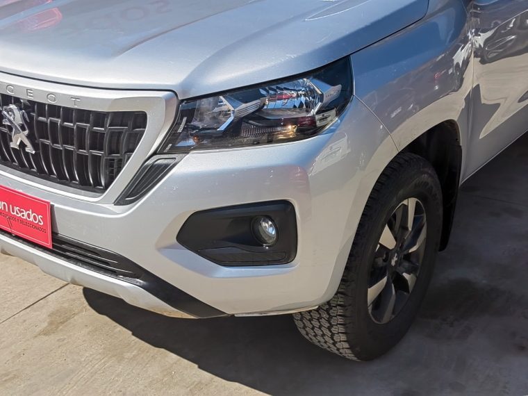 Peugeot Landtrek Landtrek 4x4 1.9 2022 Usado en Rosselot Usados