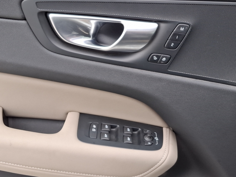 Volvo Xc60 T8 Awd Core 2026 Usado  Usado en BMW Premium Selection
