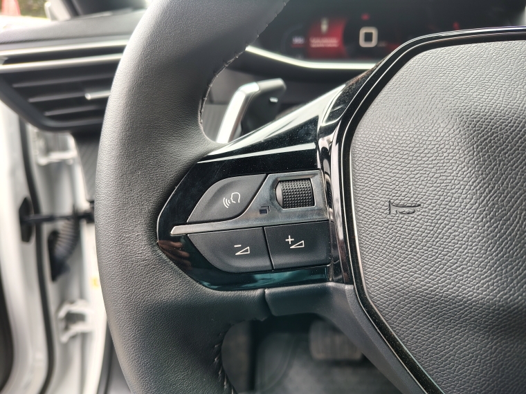 Peugeot 2008 Nuevo 2008 Allure Pack Bluehdi 130 Eat8 Blanco 2023 Usado en Rosselot Usados