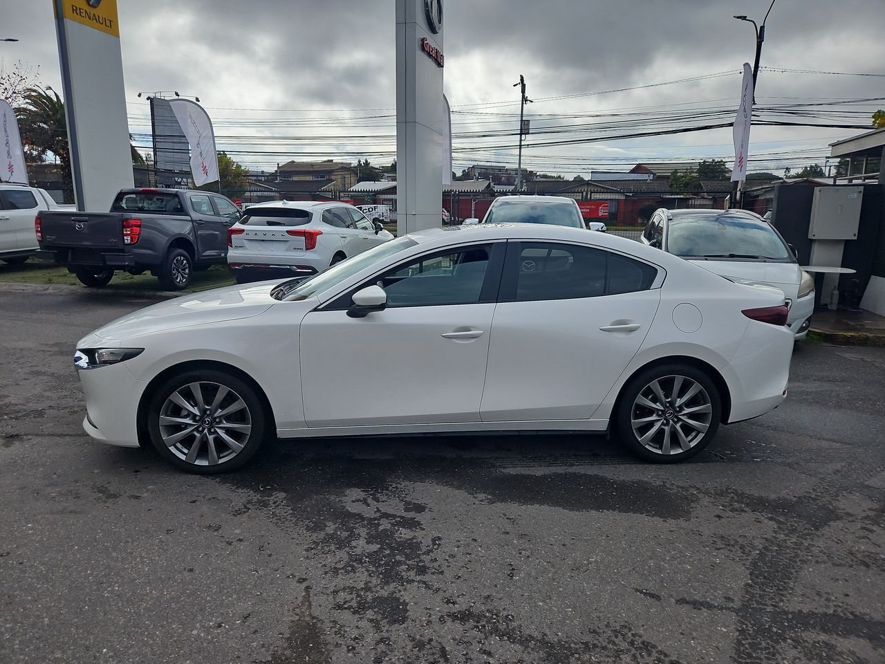 Mazda 3 3 2wd 2.0  Aut. 2024 Usado en Usados de Primera - Sergio Escobar