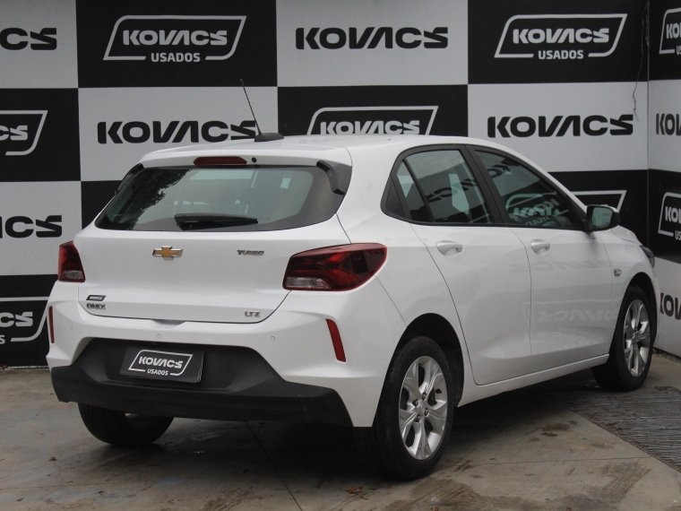 Chevrolet Onix 1.0    Hb Ltz P2  Mt 2024 Usado  Usado en Kovacs Usados