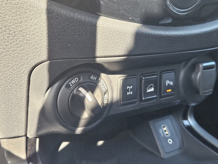 Nissan Navara 2.3 Dc Le At 4x4 Diesel 2022 Usado  Usado en Kovacs Usados