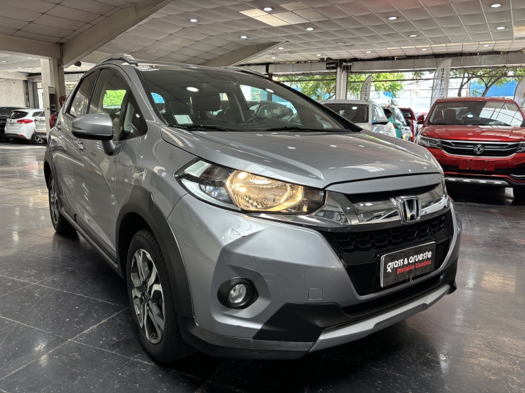 Honda Wr-v Ex 1.5l 5mt Ac 2020  Usado en Grass & Arueste