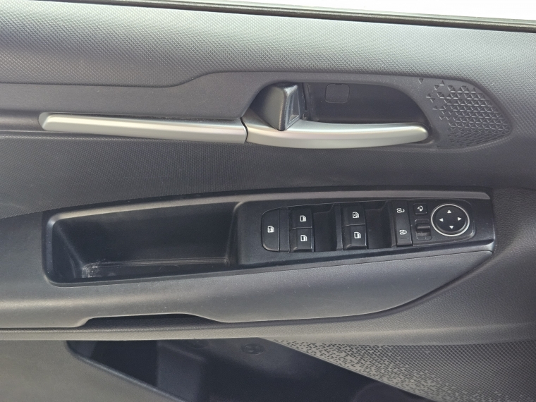 Kia Sonet Sonet Ex 1.5 2023 Usado en Rosselot Usados