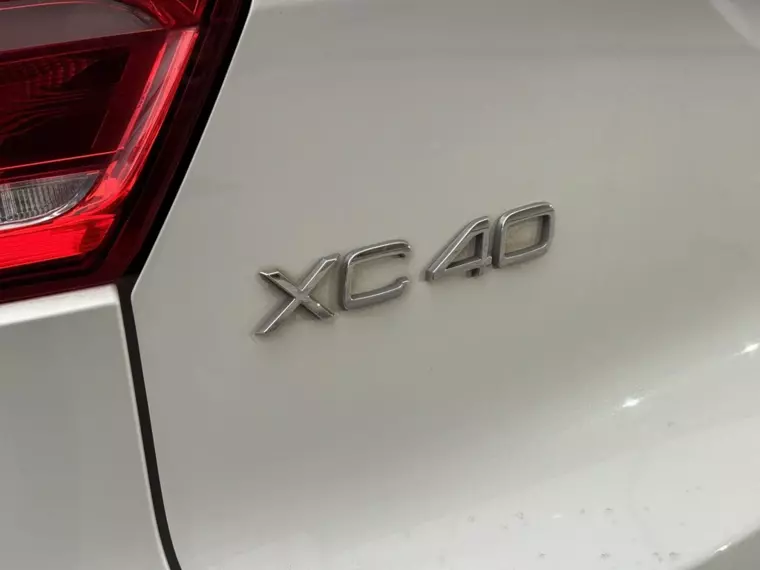 Volvo Xc40 T5 Hybrid 1.5 Aut 2021 Usado  Usado en BMW Premium Selection