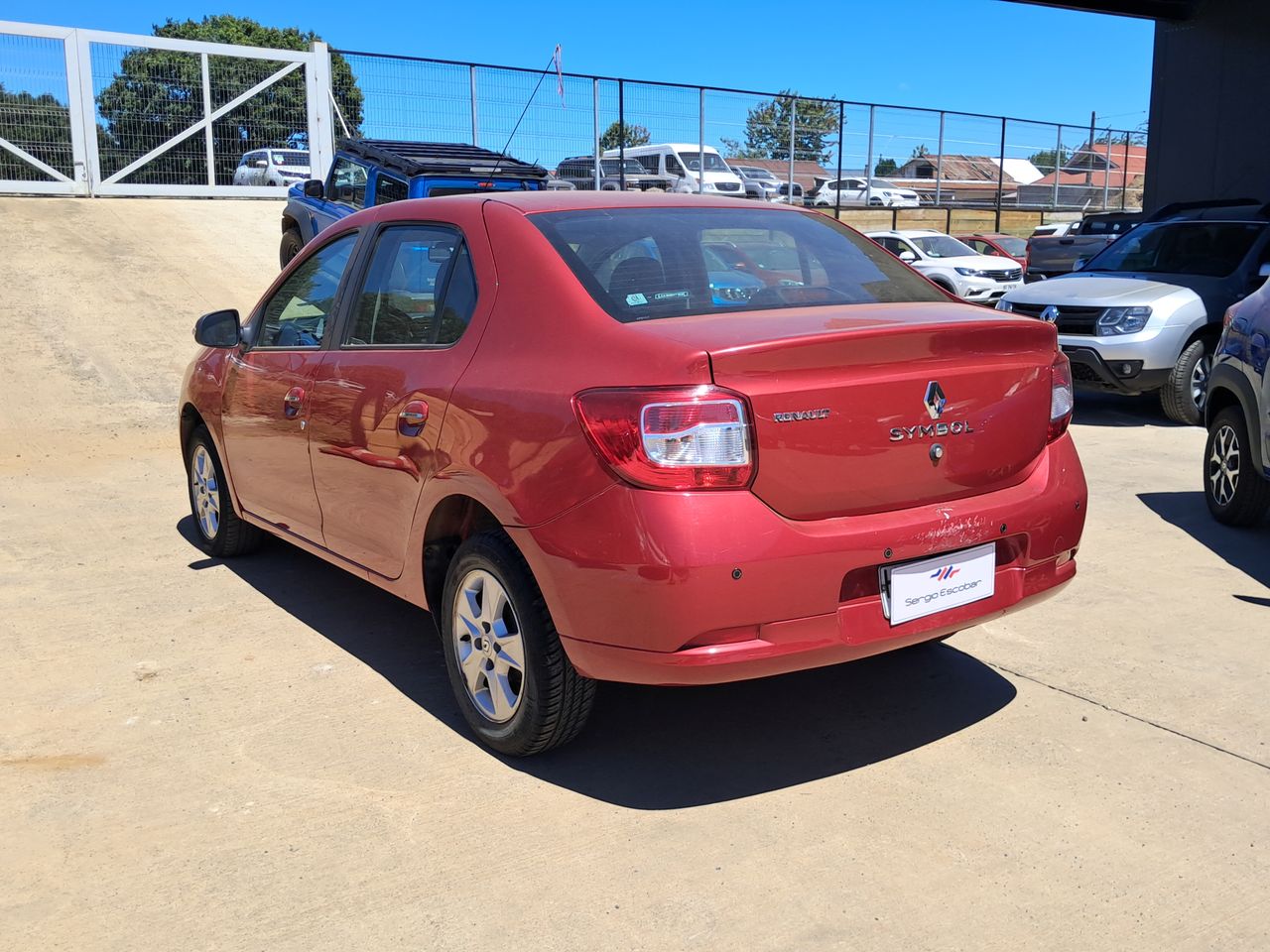 Renault Symbol New Symbol Dynamique 1.6 2015 Usado  Usado en Webautos.cl