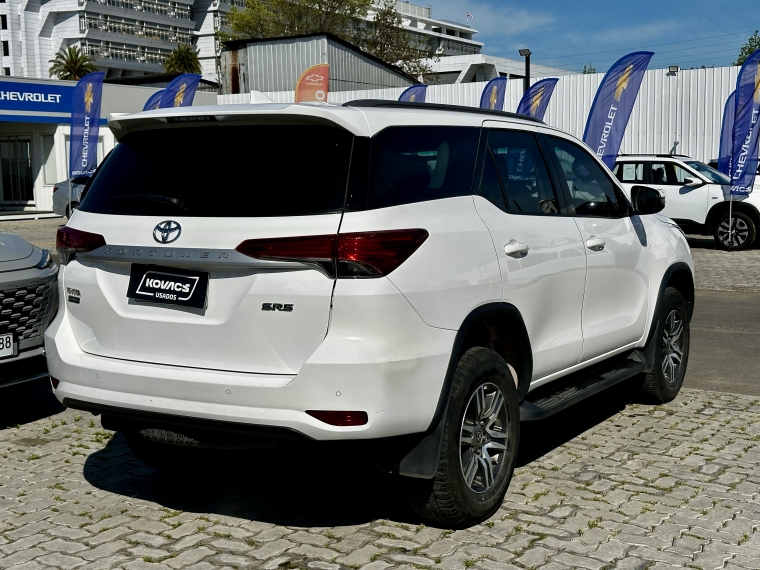 Toyota Fortuner 2.7 Sr5 At 2022 Usado  Usado en Kovacs Usados