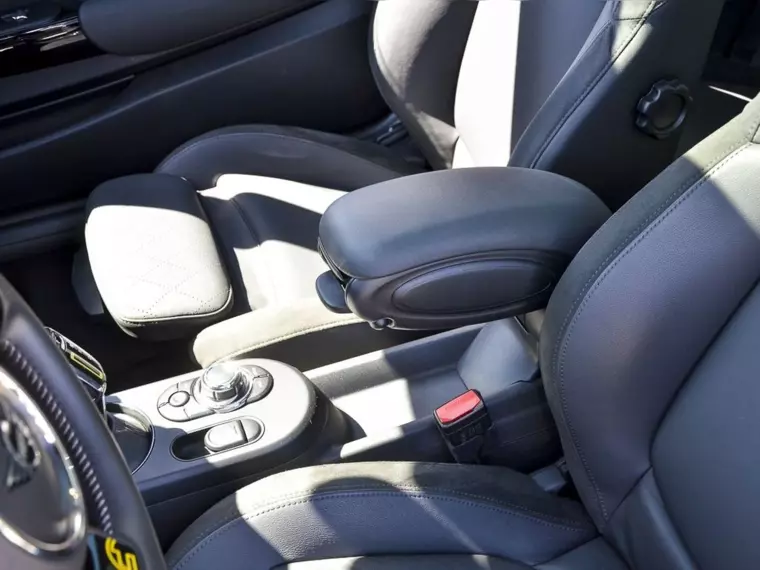 Mini Cooper Se 2024 Usado Usado en BMW Premium Selection Mini Cooper Se 2024 Usado Usado en BMW Premium Selection